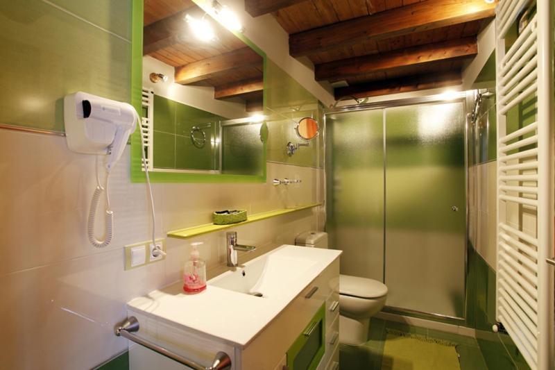 Apartamentos Hervasypunto Bilik gambar